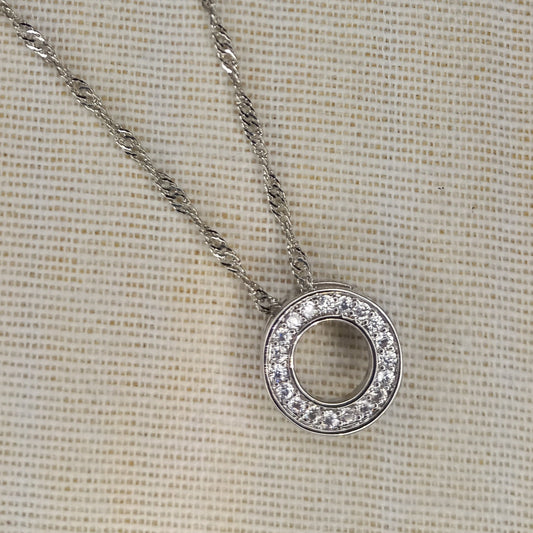 18 carat Silver plated circle necklace