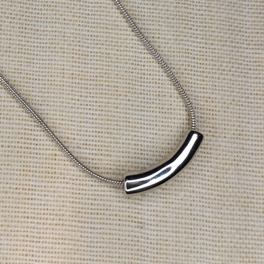 Tube necklace